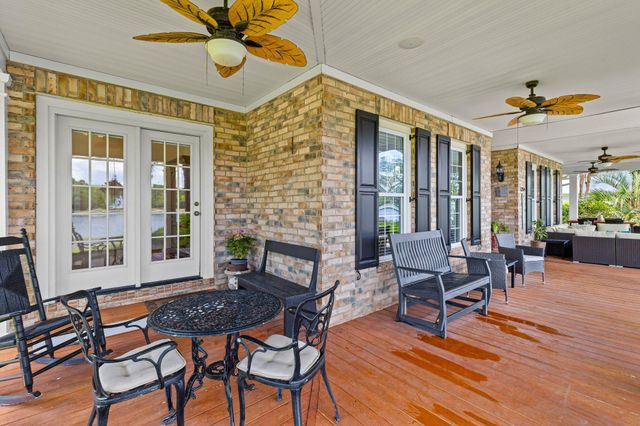 5259 Angelica Circle, Awendaw, SC 29429