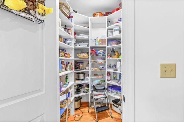 5259 Angelica Circle, Awendaw, SC 29429