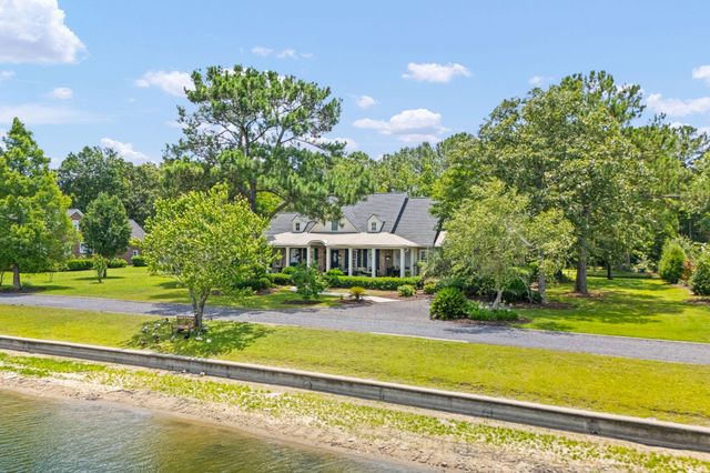 5259 Angelica Circle, Awendaw, SC 29429