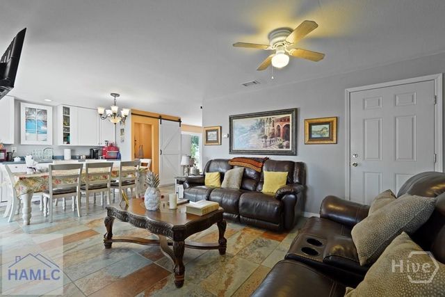 132 River Road, Midway, GA 31320