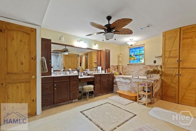 132 River Road, Midway, GA 31320