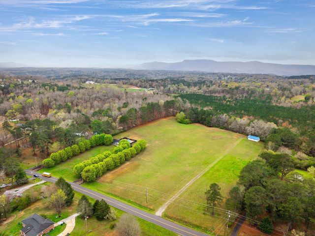 932 Johnson Road, Chickamauga, GA 30707