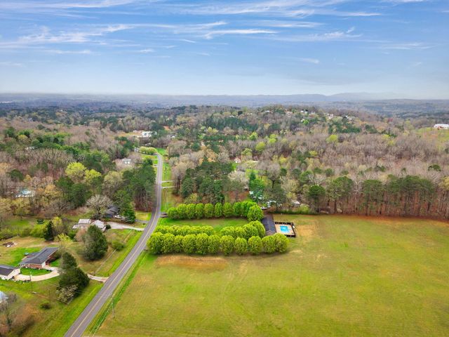 932 Johnson Road, Chickamauga, GA 30707