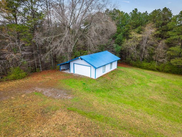 932 Johnson Road, Chickamauga, GA 30707