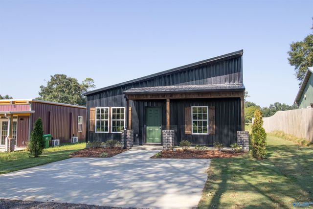 1434 County Road 617, Hanceville, AL 35077