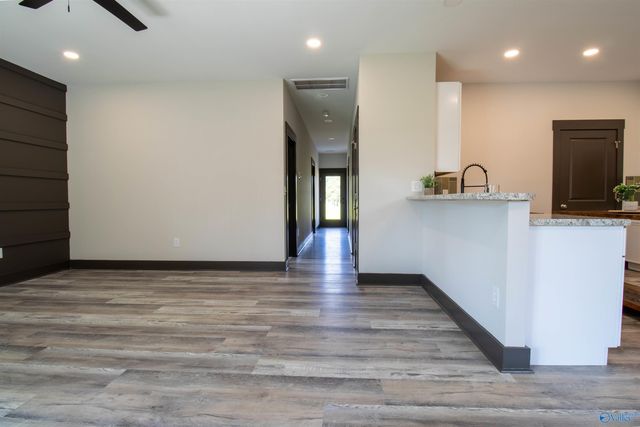 1434 County Road 617, Hanceville, AL 35077