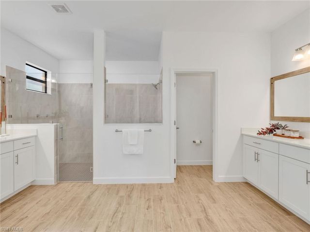 18320 Ridgeline DR, Estero, FL 33928