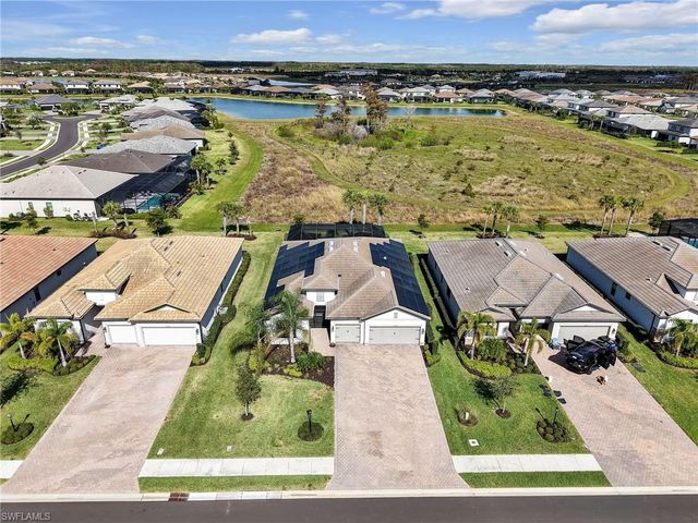 18320 Ridgeline DR, Estero, FL 33928