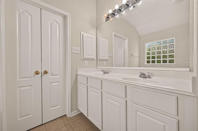 4823 Grand Chateau Lane, Houston, TX 77084