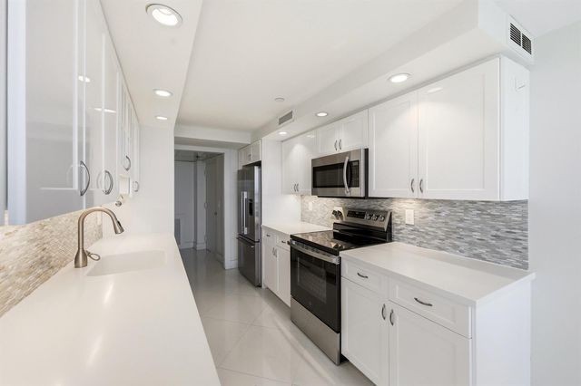 3400 S Ocean Boulevard 2fii, Palm Beach, FL 33480