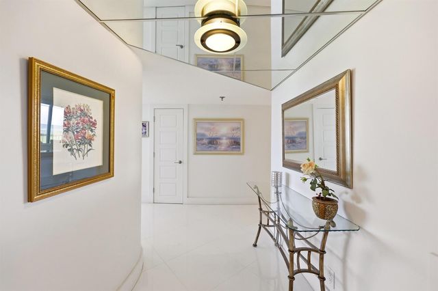 3400 S Ocean Boulevard 2fii, Palm Beach, FL 33480