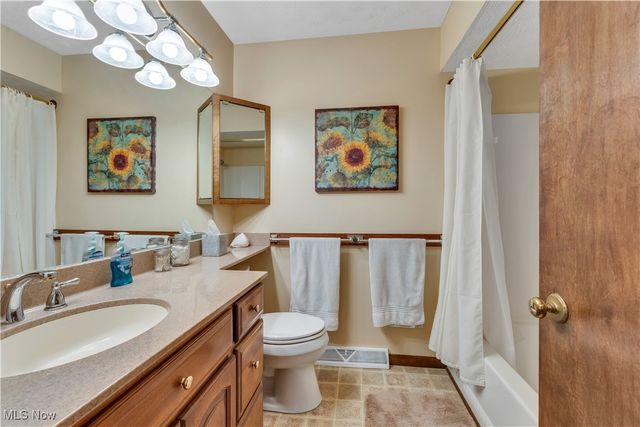 7295 Cool Road, Canfield, OH 44406