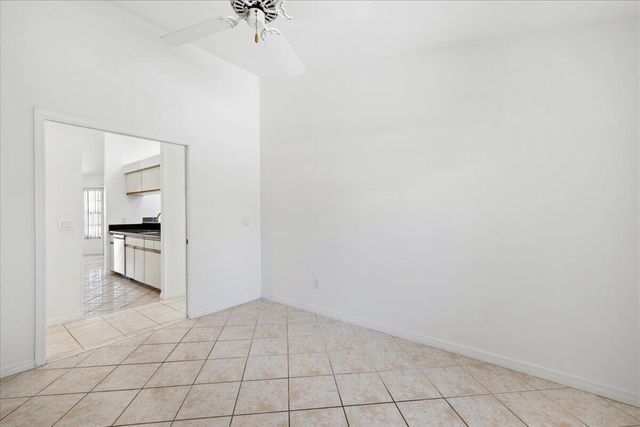 1902 SE Gaskins Circle, Port St. Lucie, Port St Lucie, FL 34952