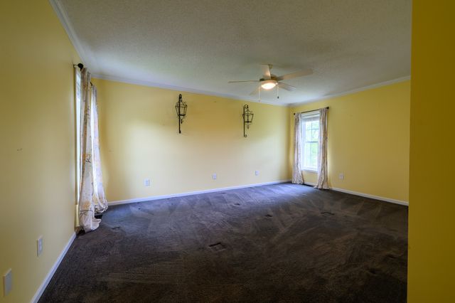 1370 NW 72nd Avenue, Ankeny, IA 50023
