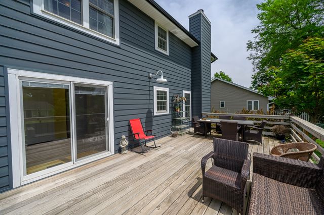 1370 NW 72nd Avenue, Ankeny, IA 50023