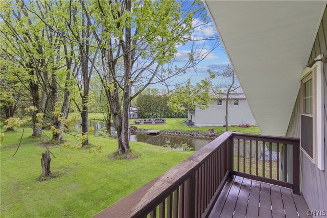 8355 Tuttle Road, Cicero, NY 13030