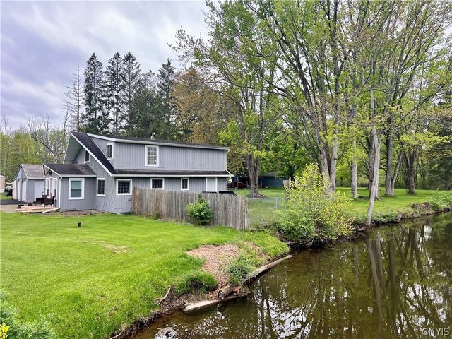 8355 Tuttle Road, Cicero, NY 13030