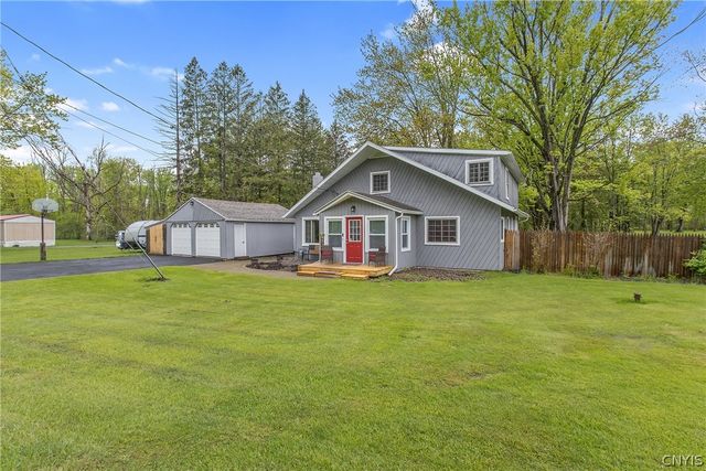 8355 Tuttle Road, Cicero, NY 13030