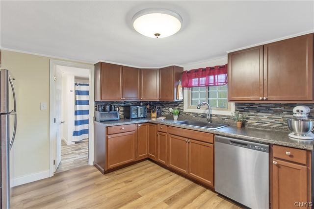 8355 Tuttle Road, Cicero, NY 13030
