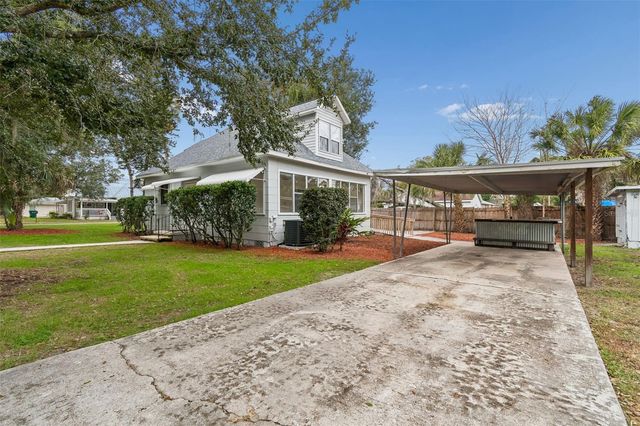 38511 7TH AVENUE, Zephyrhills, FL 33542