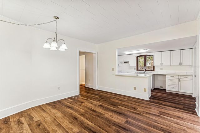 38511 7TH AVENUE, Zephyrhills, FL 33542