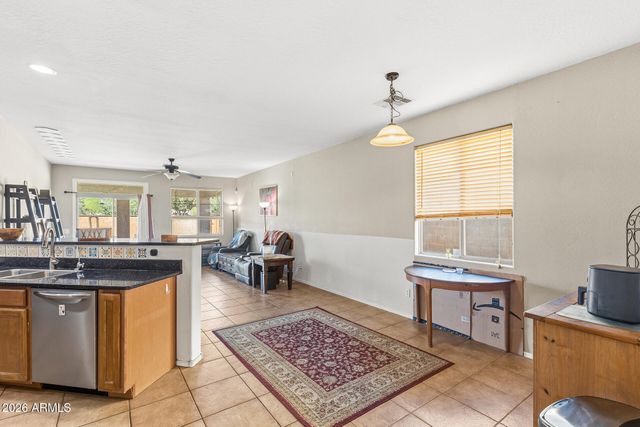 6718 W DARREL Road, Laveen, AZ 85339