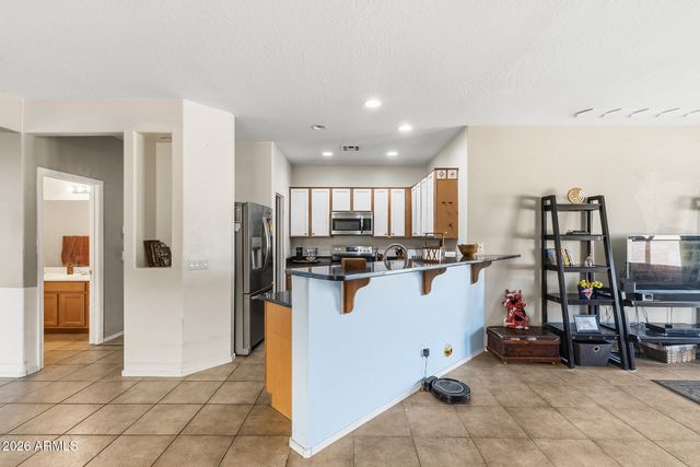 6718 W DARREL Road, Laveen, AZ 85339