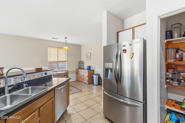 6718 W DARREL Road, Laveen, AZ 85339