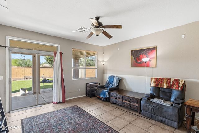 6718 W DARREL Road, Laveen, AZ 85339