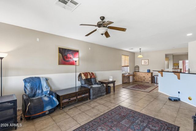 6718 W DARREL Road, Laveen, AZ 85339