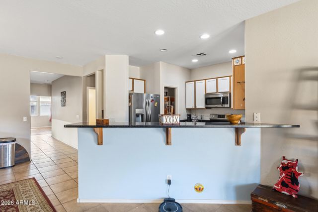 6718 W DARREL Road, Laveen, AZ 85339