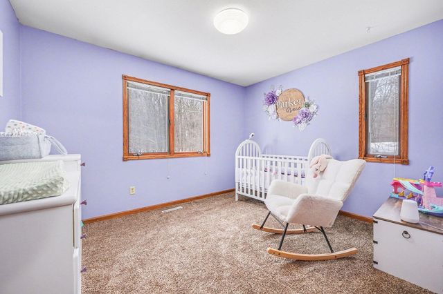 425 E Sternberg Road, Norton Shores City, MI 49441