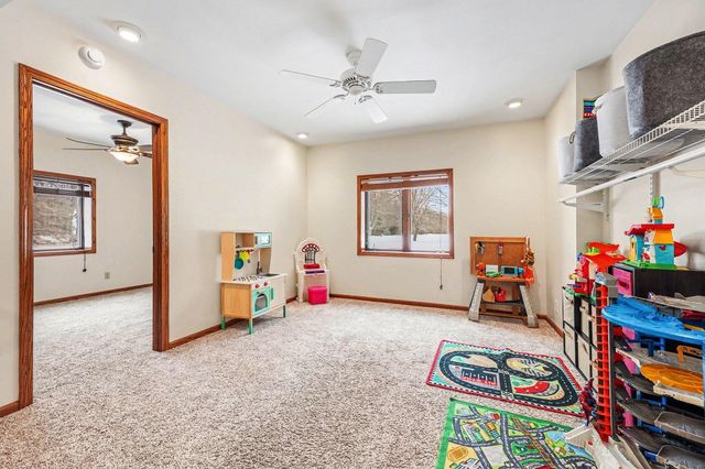 425 E Sternberg Road, Norton Shores City, MI 49441