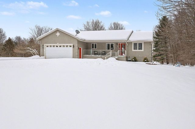 425 E Sternberg Road, Norton Shores City, MI 49441