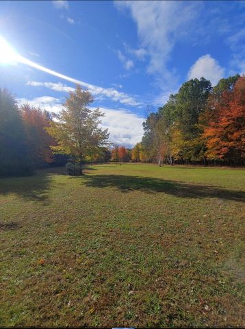 425 E Sternberg Road, Norton Shores City, MI 49441