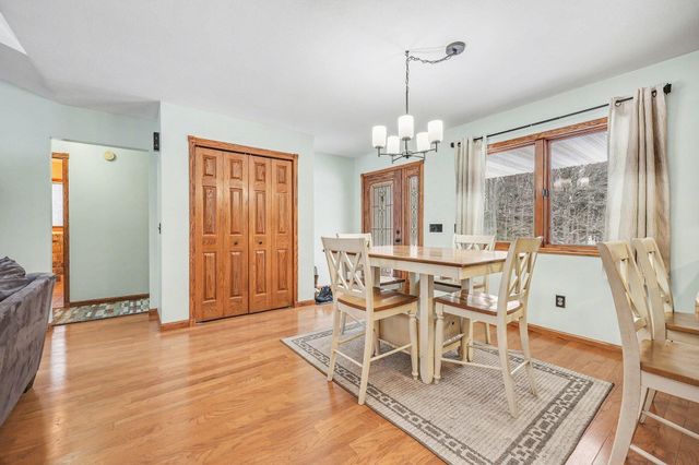 425 E Sternberg Road, Norton Shores City, MI 49441