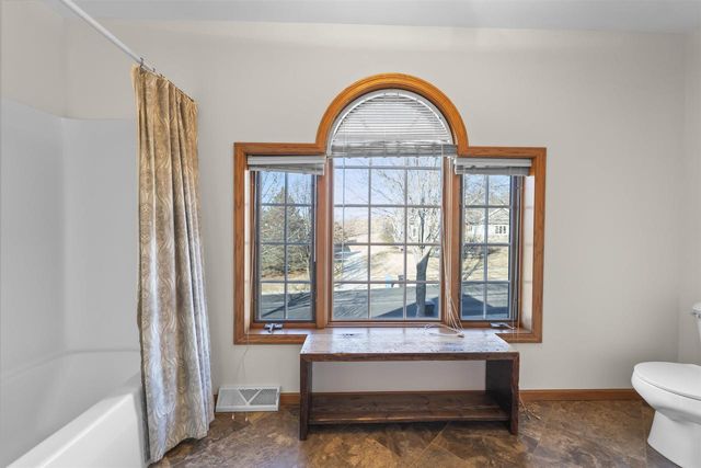 4227 Savannah Court, Middleton, WI 53562