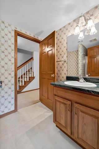 4227 Savannah Court, Middleton, WI 53562