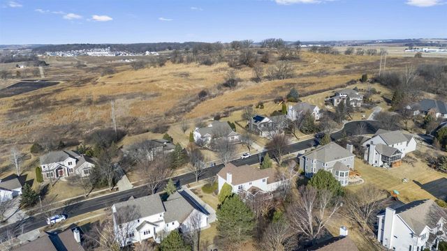 4227 Savannah Court, Middleton, WI 53562