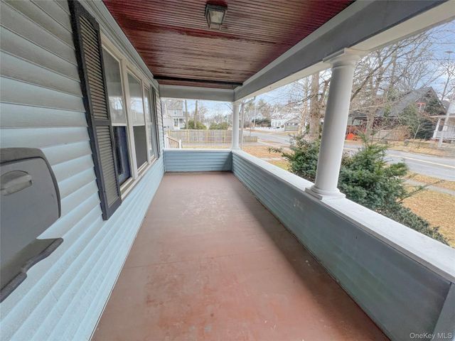 44 S Grand Avenue, Poughkeepsie, NY 12603