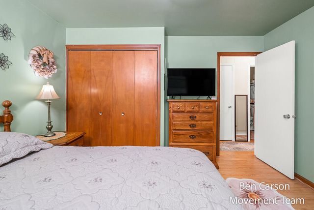 2188 Banner Drive, Wyoming, MI 49509