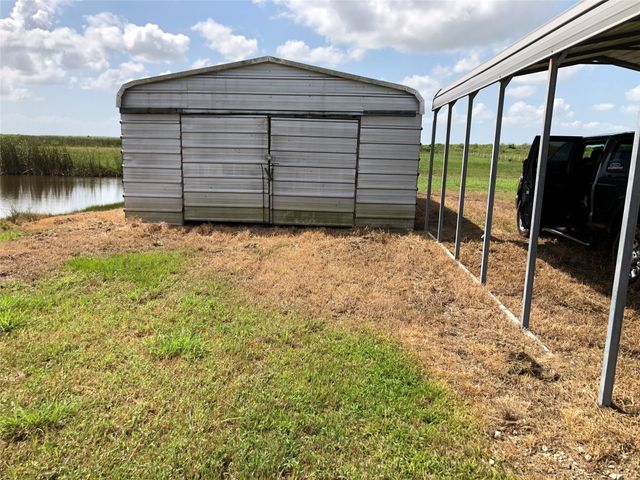 00 Cr-595, Angleton, TX 77515