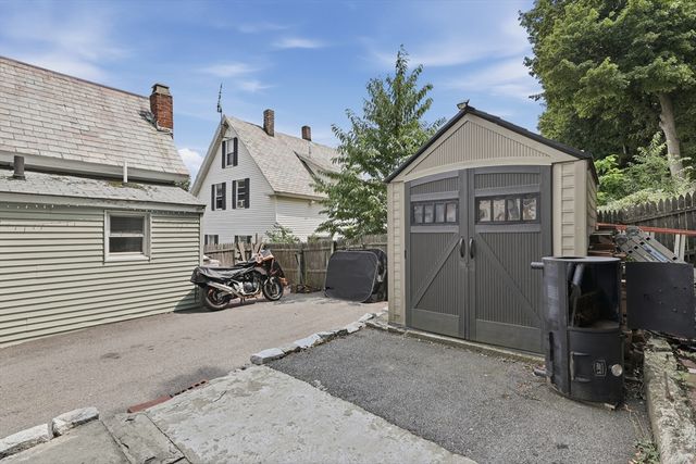 4 Harrison Avenue, Fitchburg, MA 01420
