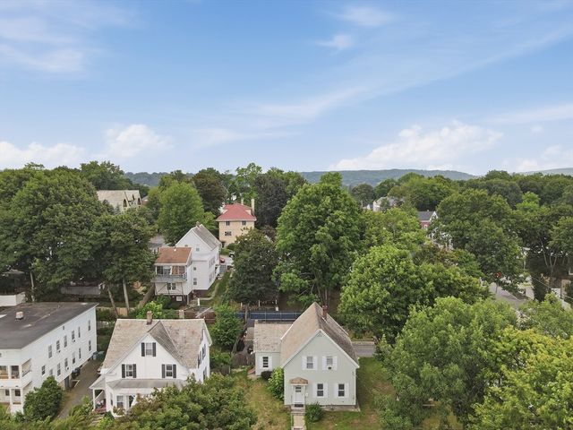 4 Harrison Avenue, Fitchburg, MA 01420