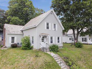 4 Harrison Avenue, Fitchburg, MA 01420