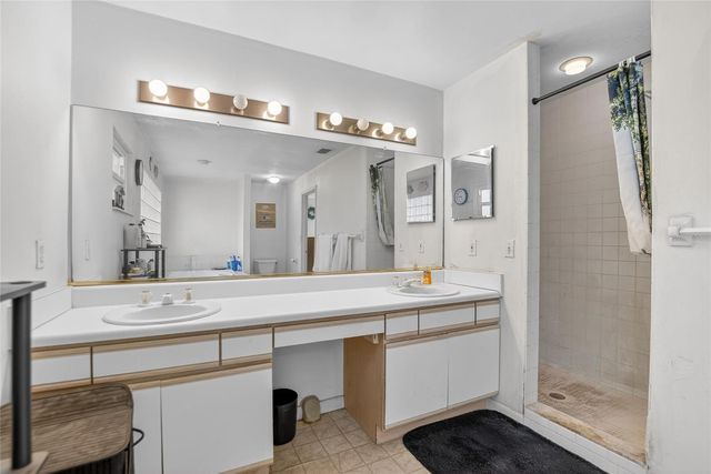 5418 6TH AVENUE S, St Petersburg, FL 33707