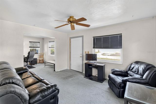 5418 6TH AVENUE S, St Petersburg, FL 33707