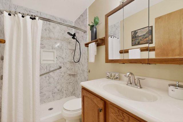 3705 Tracy Street NE, Albuquerque, NM 87111