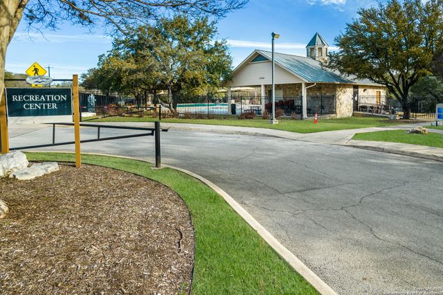 24919 Birdies Grn, San Antonio, TX 78260