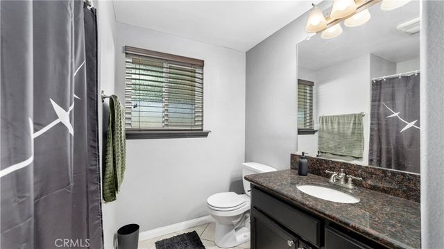 8530 11th, Hesperia, CA 92345